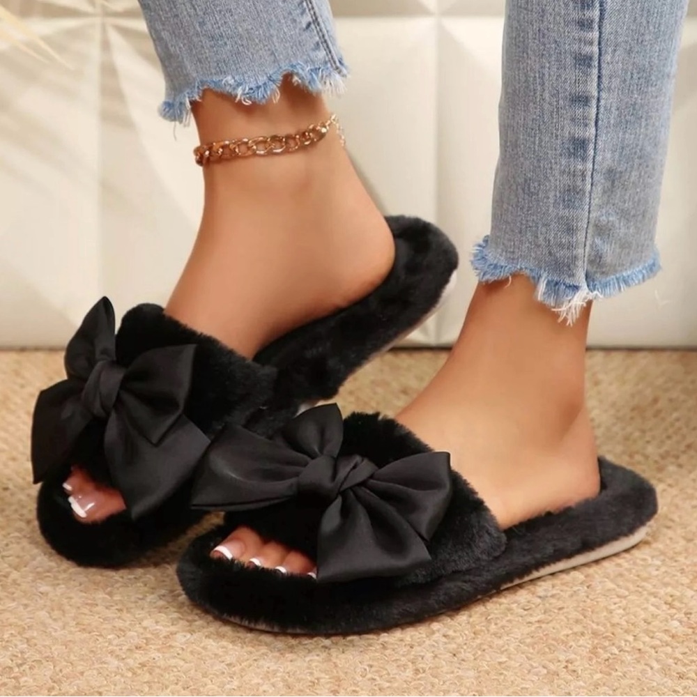 Women's Black Bow Fur Slippers Size 42 43 NEW